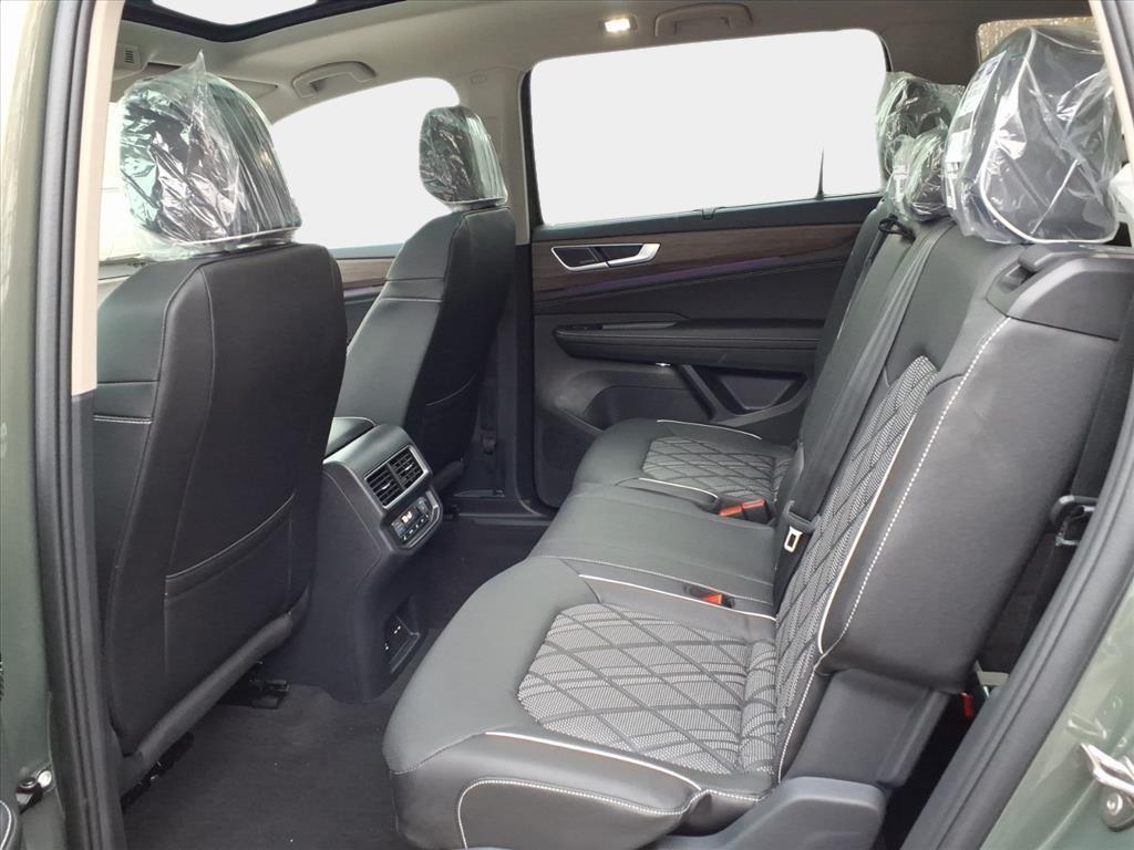 new 2026 Volkswagen Atlas car, priced at $56,031