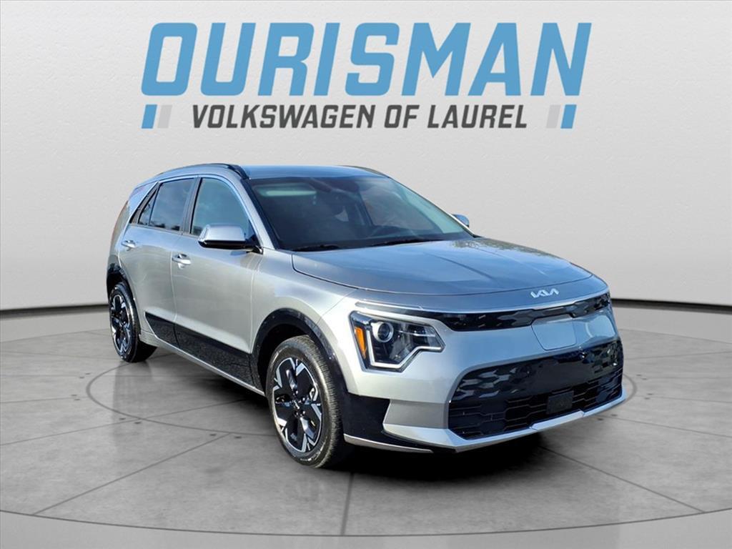 used 2024 Kia Niro EV car, priced at $19,000