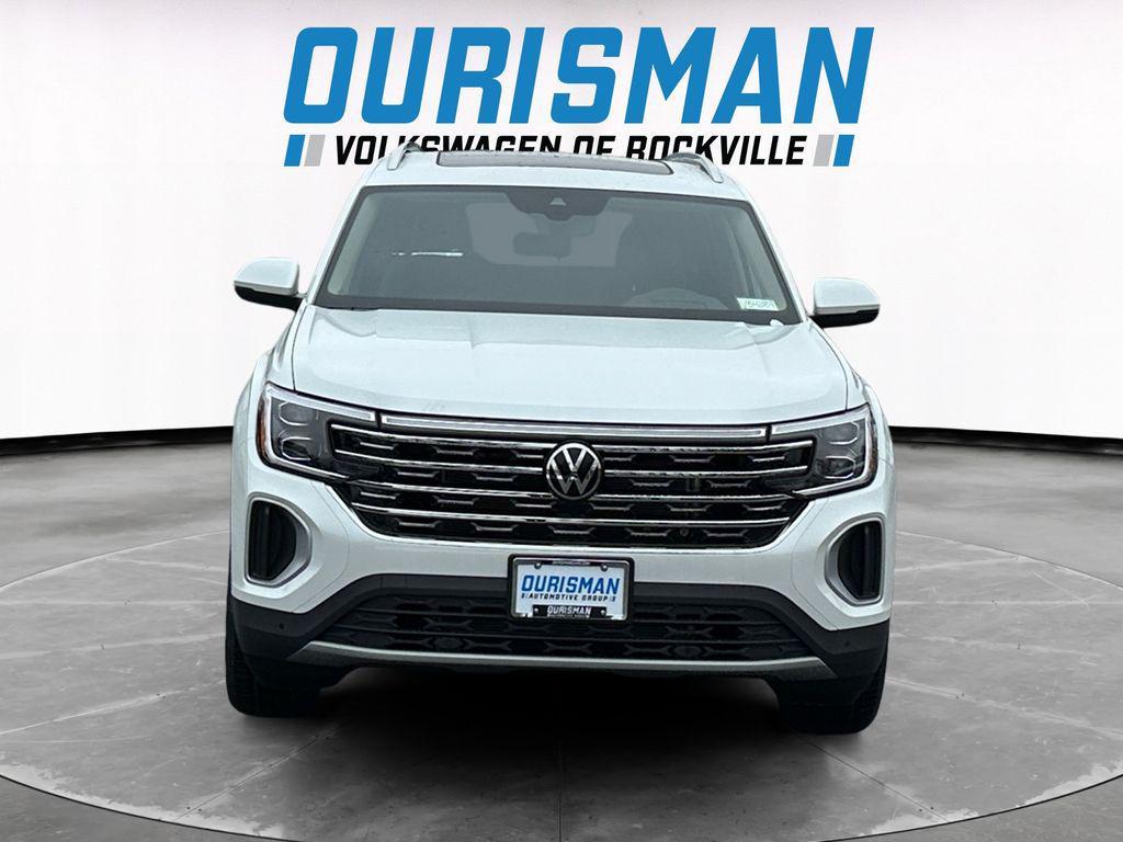 new 2026 Volkswagen Atlas car, priced at $50,588