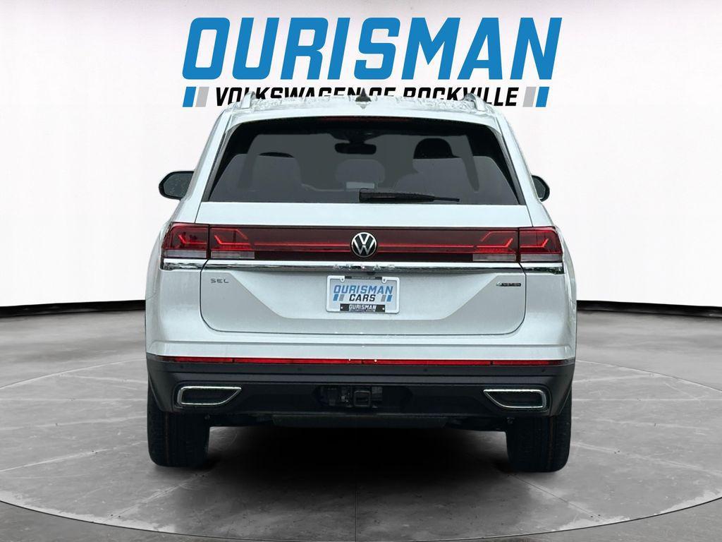 new 2026 Volkswagen Atlas car, priced at $50,588