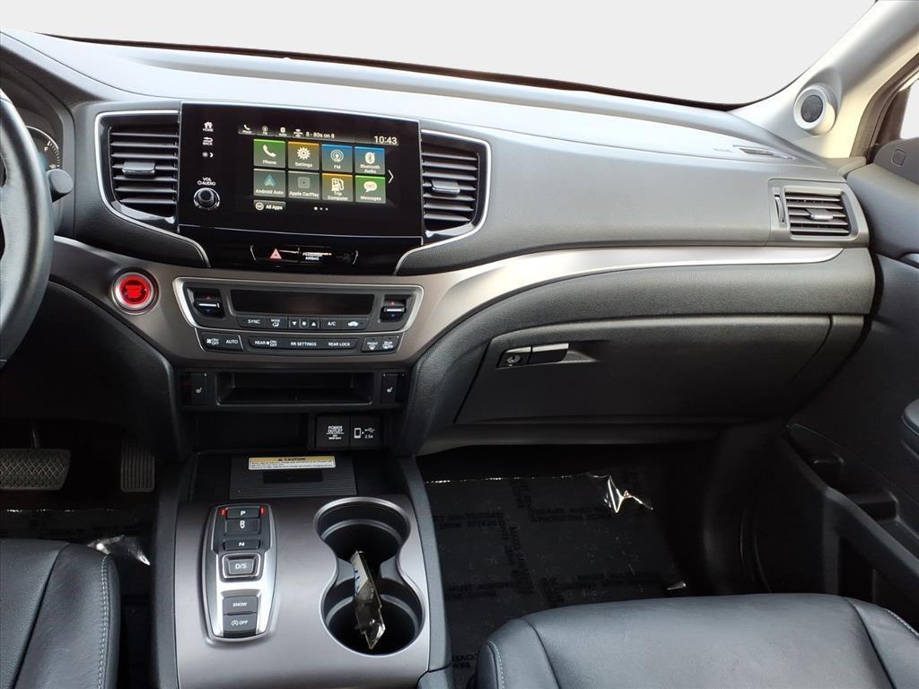 used 2021 Honda Pilot car, priced at $29,700