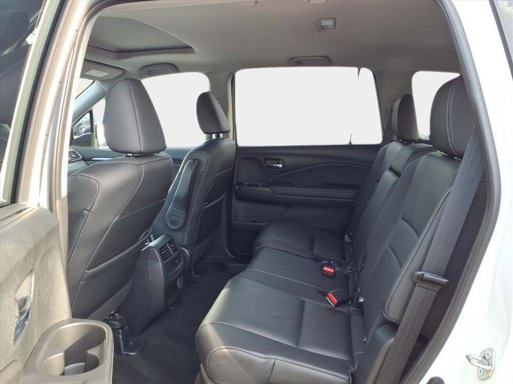 used 2021 Honda Pilot car, priced at $29,700