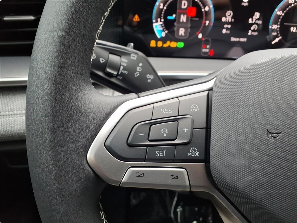 new 2026 Volkswagen Tiguan car, priced at $33,434