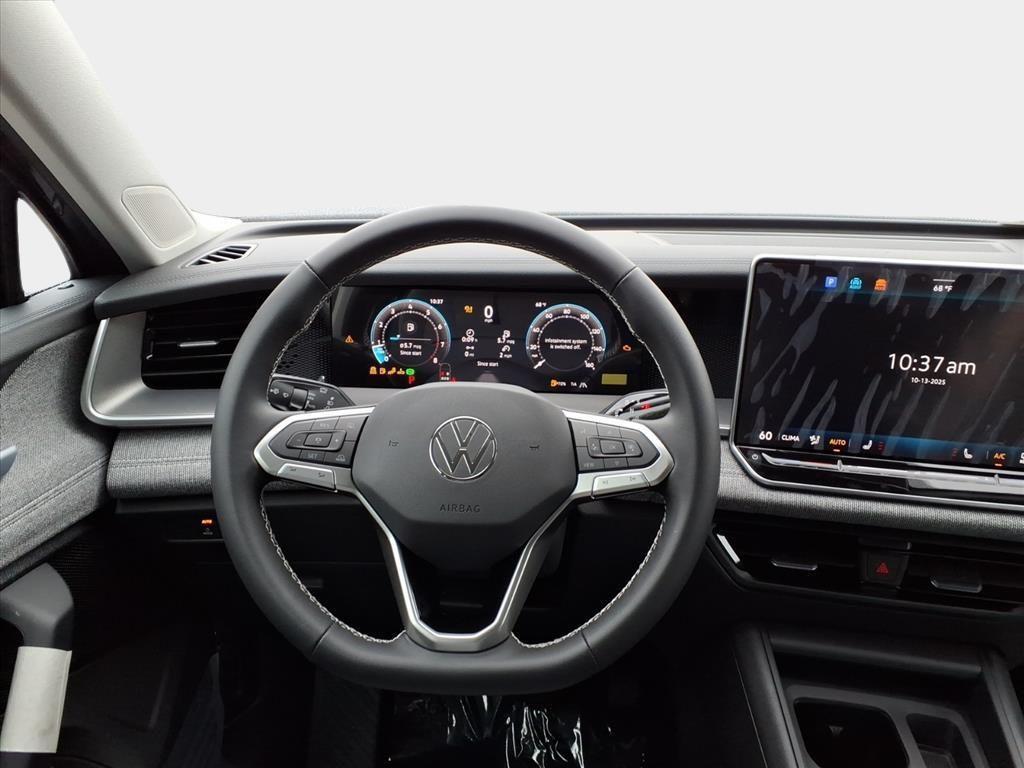 new 2026 Volkswagen Tiguan car, priced at $32,434