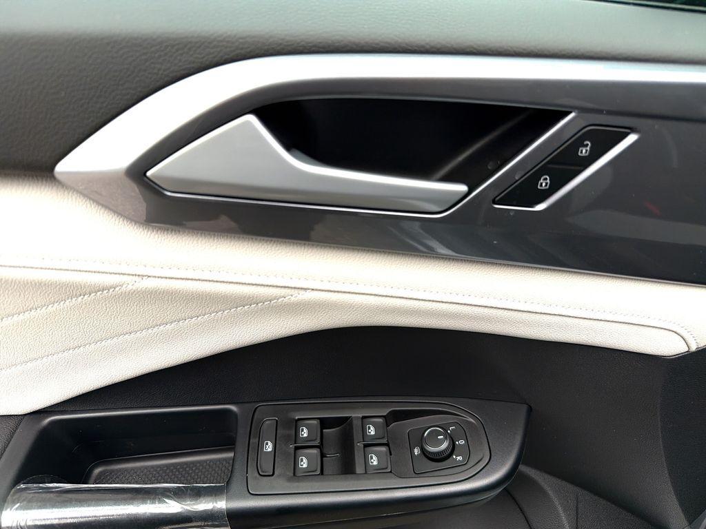new 2026 Volkswagen Taos car, priced at $36,486