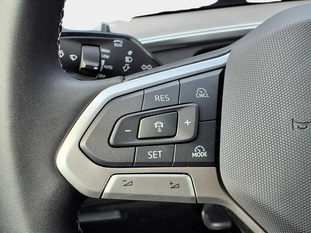 new 2026 Volkswagen Tiguan car, priced at $35,111