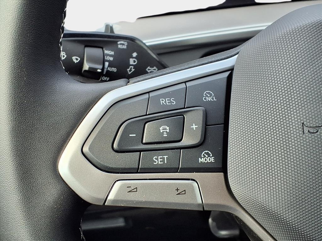 new 2026 Volkswagen Tiguan car, priced at $36,111