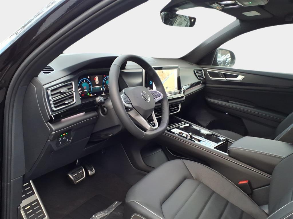 new 2026 Volkswagen Atlas Cross Sport car, priced at $50,995
