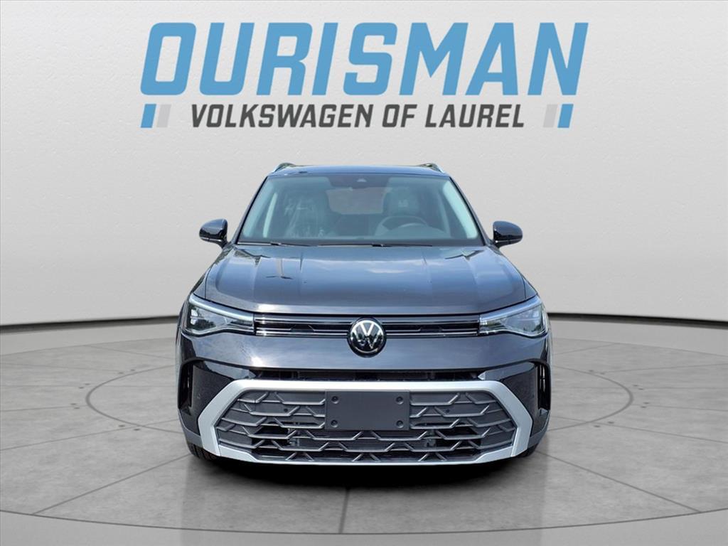 new 2026 Volkswagen Taos car, priced at $32,014