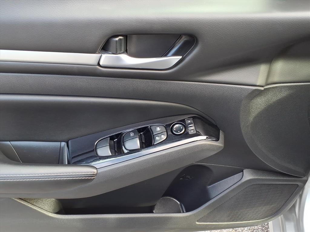 used 2023 Nissan Altima car, priced at $17,500
