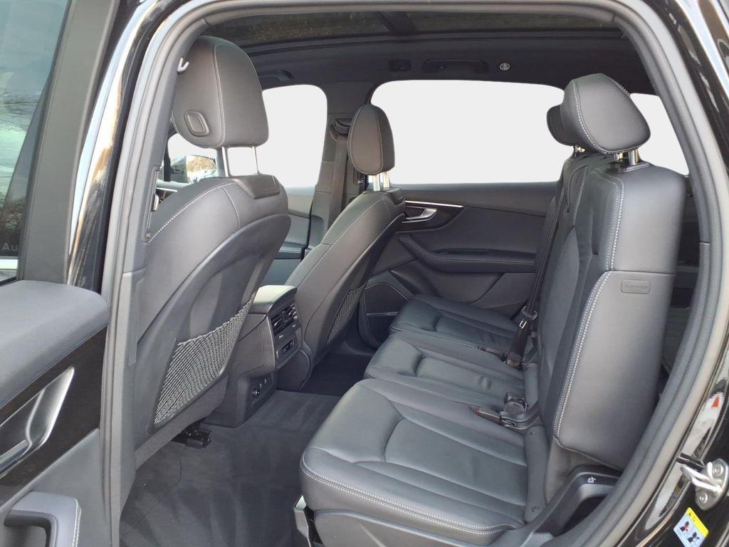 used 2025 Audi Q7 car, priced at $48,000