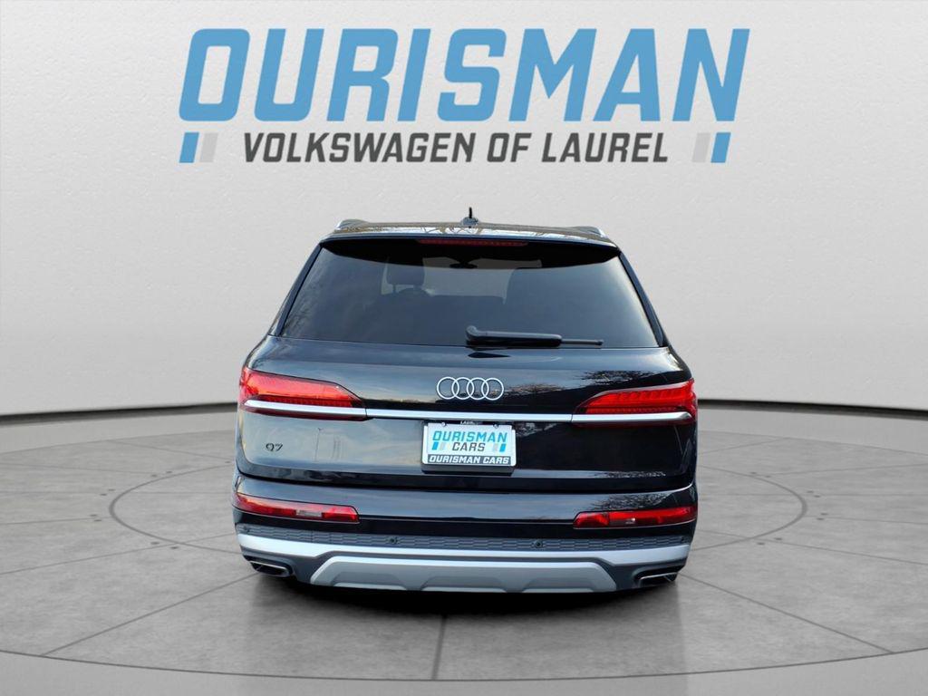 used 2025 Audi Q7 car, priced at $48,000