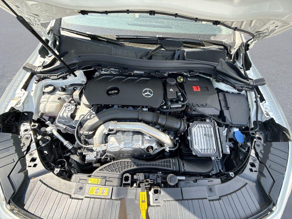 used 2025 Mercedes-Benz GLA 250 car, priced at $33,500