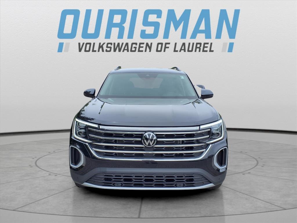 new 2026 Volkswagen Atlas car, priced at $50,151