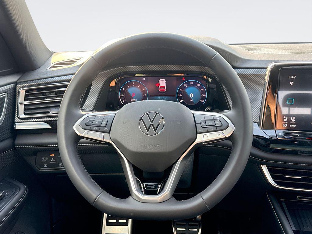 new 2026 Volkswagen Atlas Cross Sport car, priced at $51,624