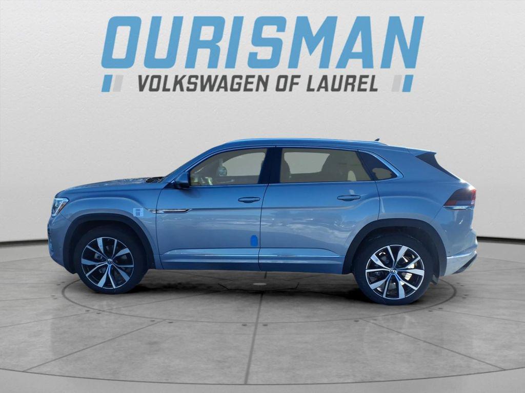new 2026 Volkswagen Atlas Cross Sport car, priced at $51,824
