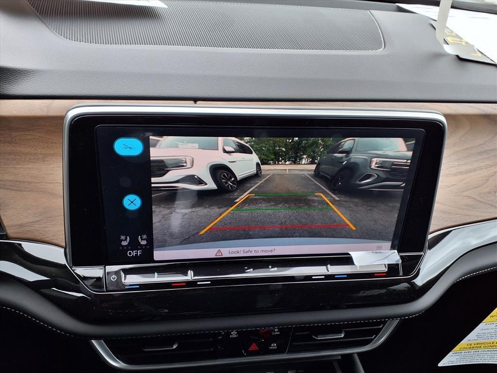 new 2026 Volkswagen Atlas car, priced at $41,928