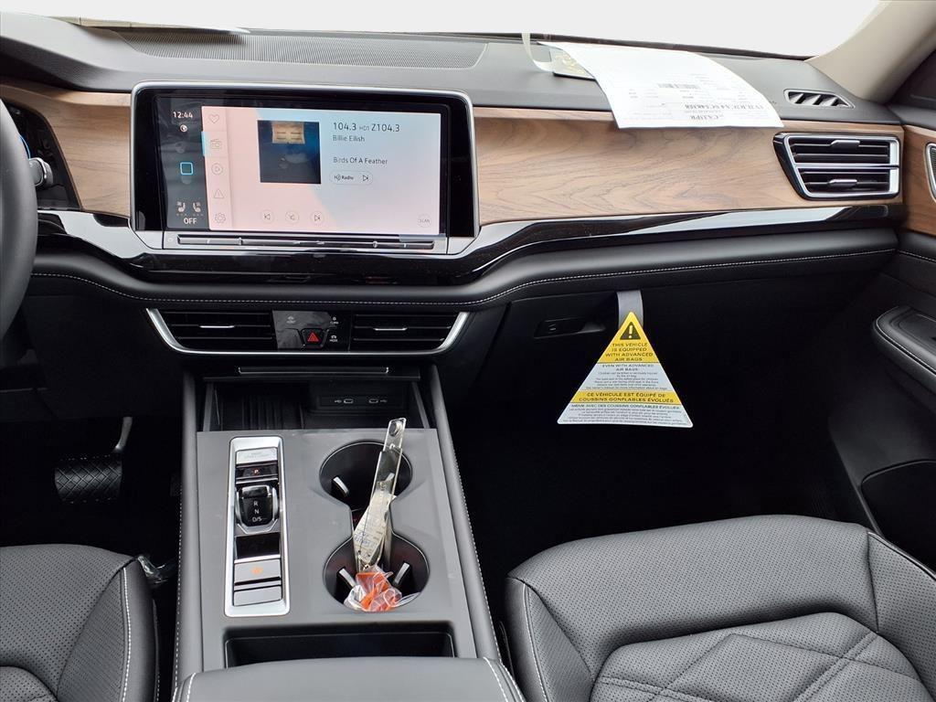 new 2026 Volkswagen Atlas car, priced at $40,928