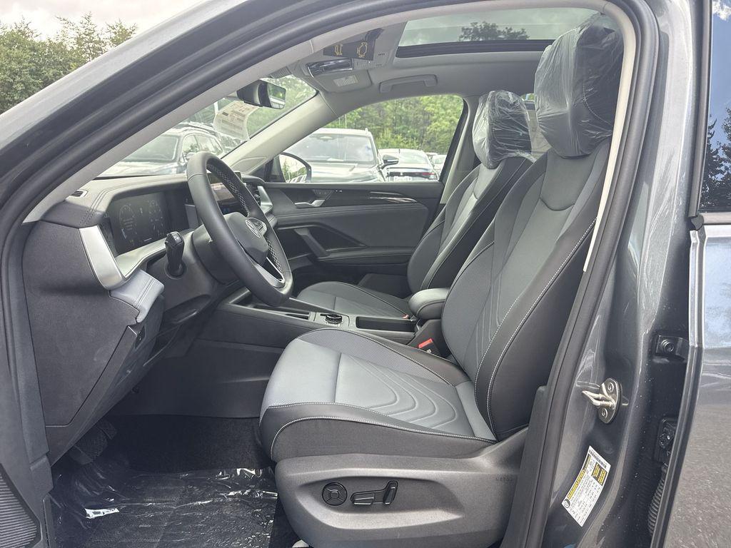 new 2026 Volkswagen Tiguan car, priced at $34,943
