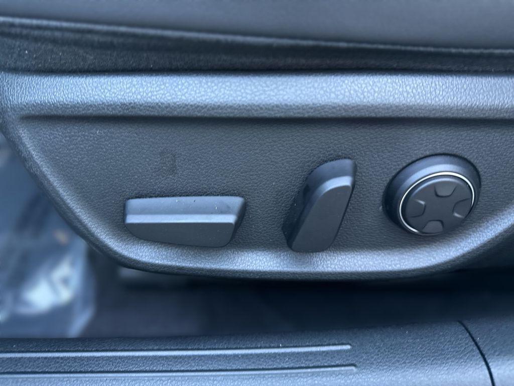 used 2025 Genesis G70 car, priced at $28,400