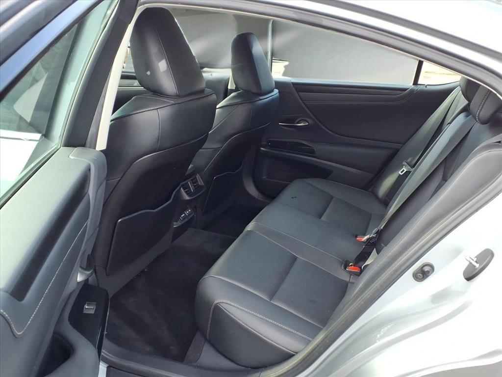 used 2023 Lexus ES 250 car, priced at $34,000