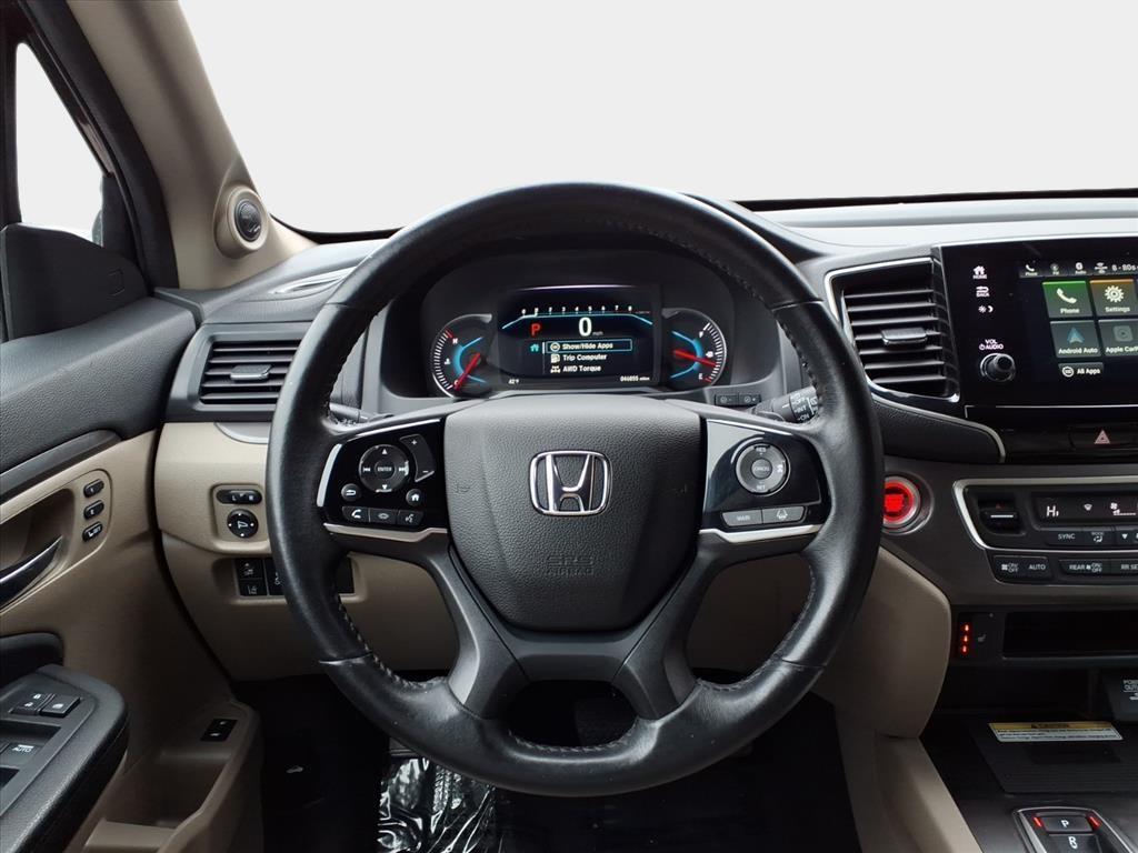 used 2022 Honda Pilot car, priced at $29,000