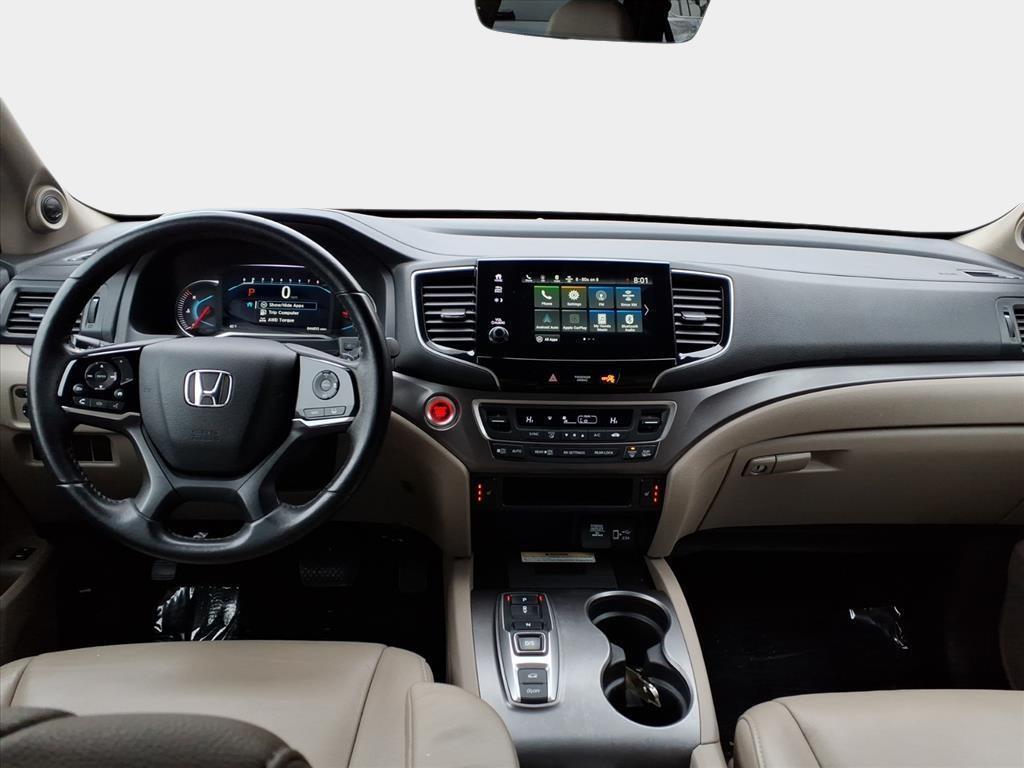 used 2022 Honda Pilot car, priced at $29,000