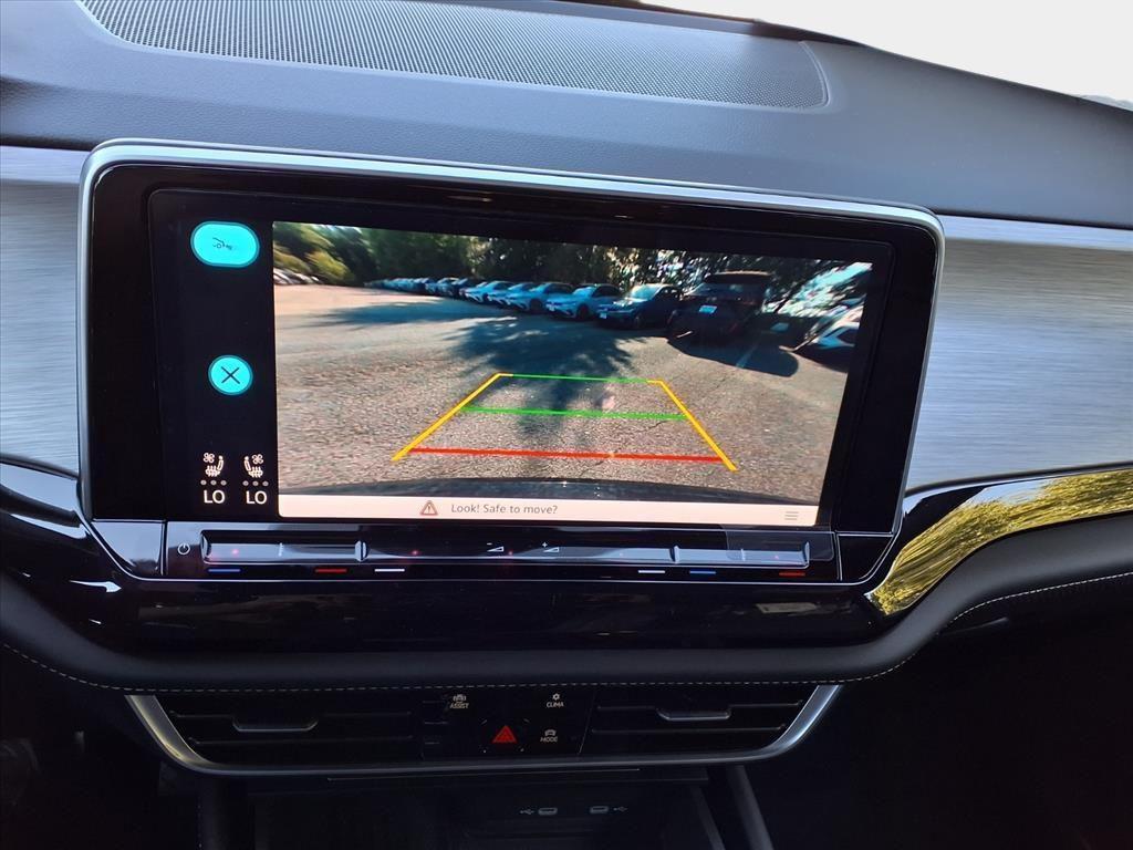 new 2026 Volkswagen Atlas Cross Sport car, priced at $38,418