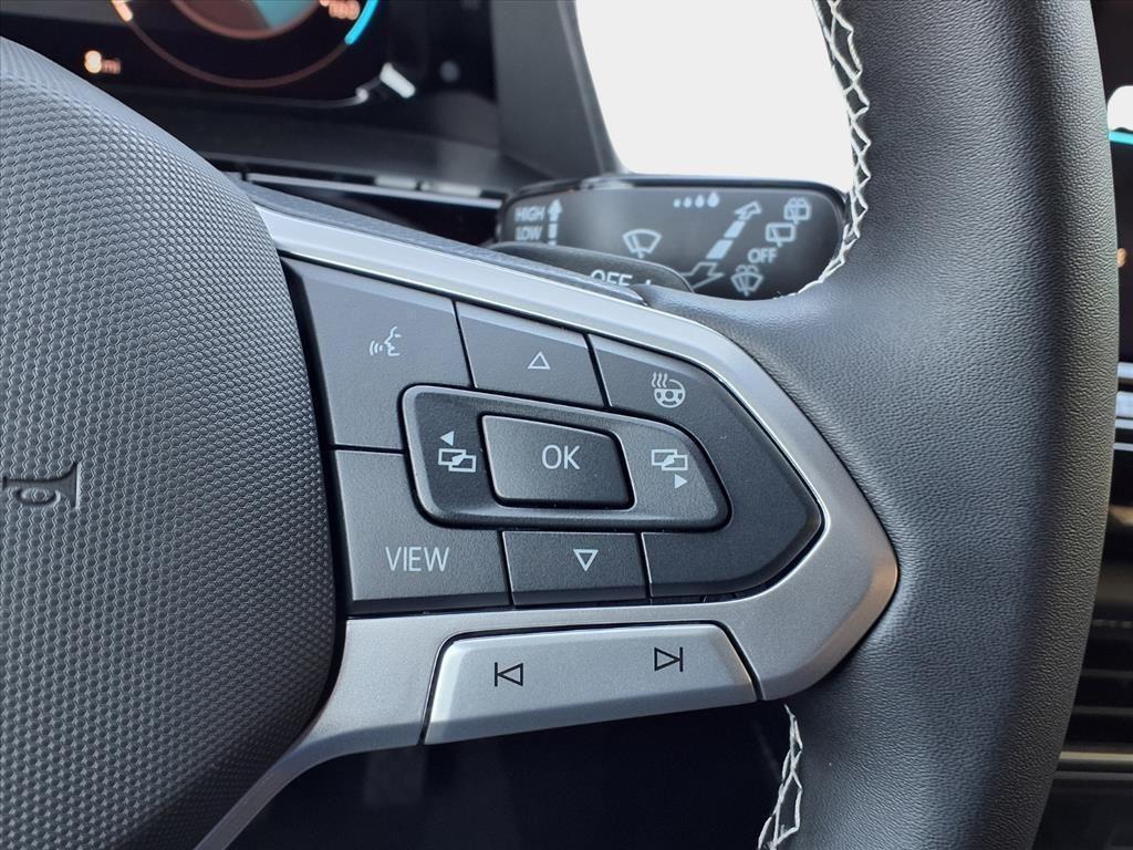 new 2026 Volkswagen Atlas Cross Sport car, priced at $38,418