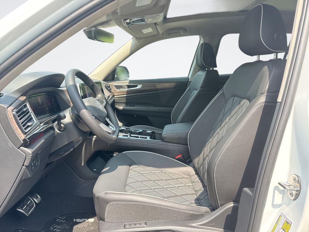 new 2026 Volkswagen Atlas car, priced at $51,826