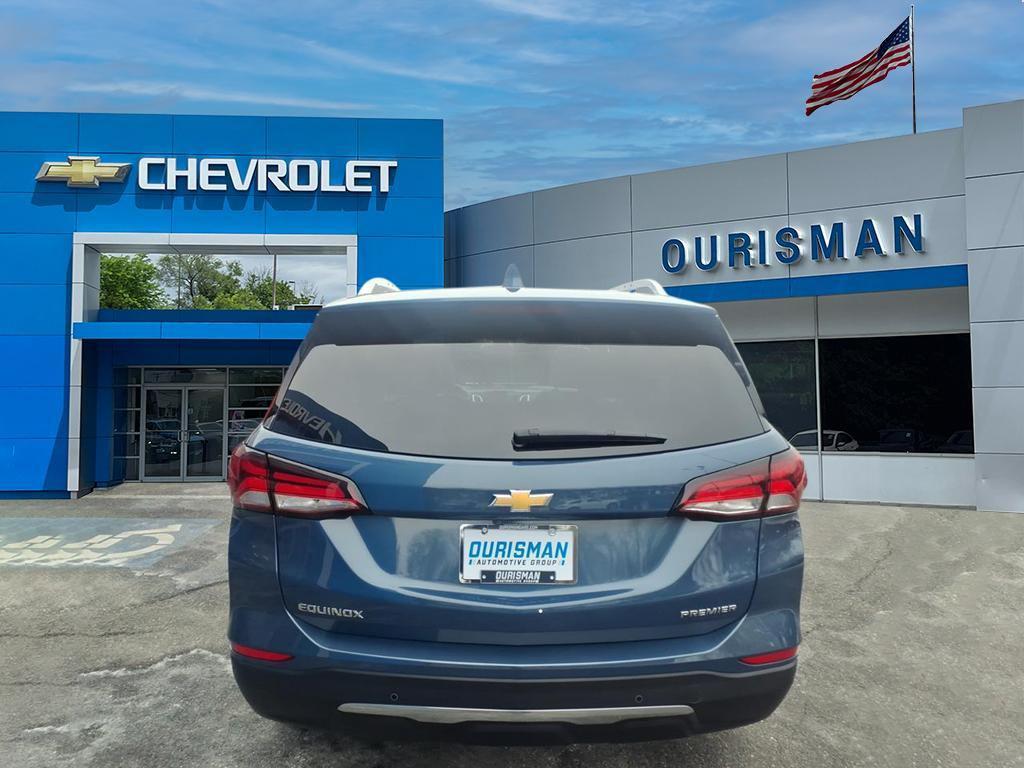 used 2024 Chevrolet Equinox car, priced at $25,300