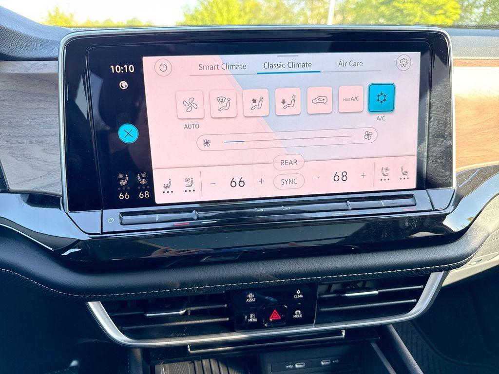 new 2026 Volkswagen Atlas car, priced at $46,213