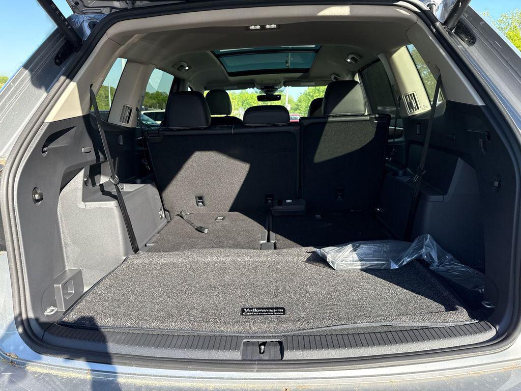 new 2026 Volkswagen Atlas car, priced at $46,213