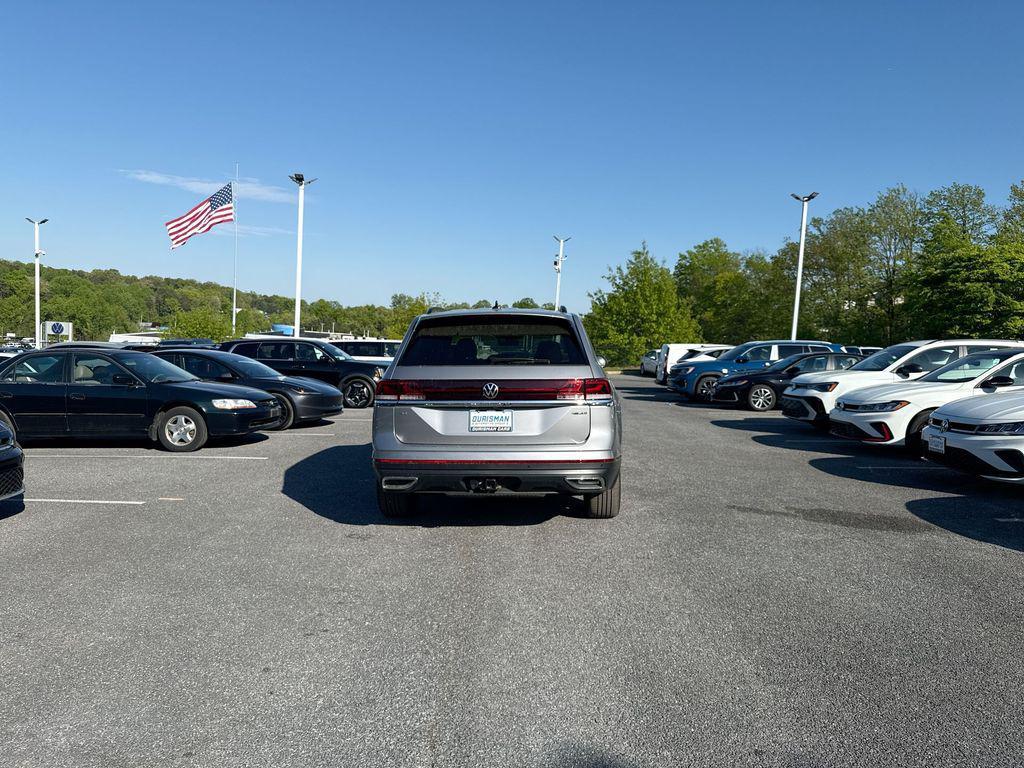 new 2026 Volkswagen Atlas car, priced at $46,213