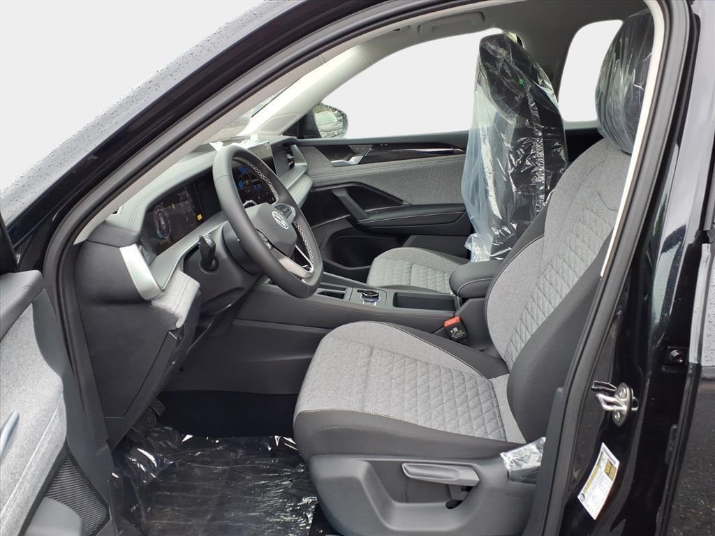 new 2025 Volkswagen Tiguan car, priced at $29,196