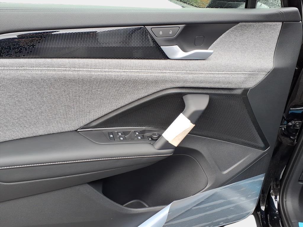 new 2025 Volkswagen Tiguan car, priced at $29,196