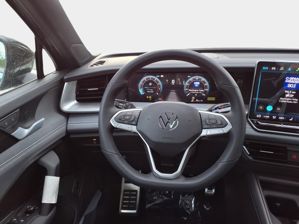 new 2025 Volkswagen Tiguan car, priced at $36,100