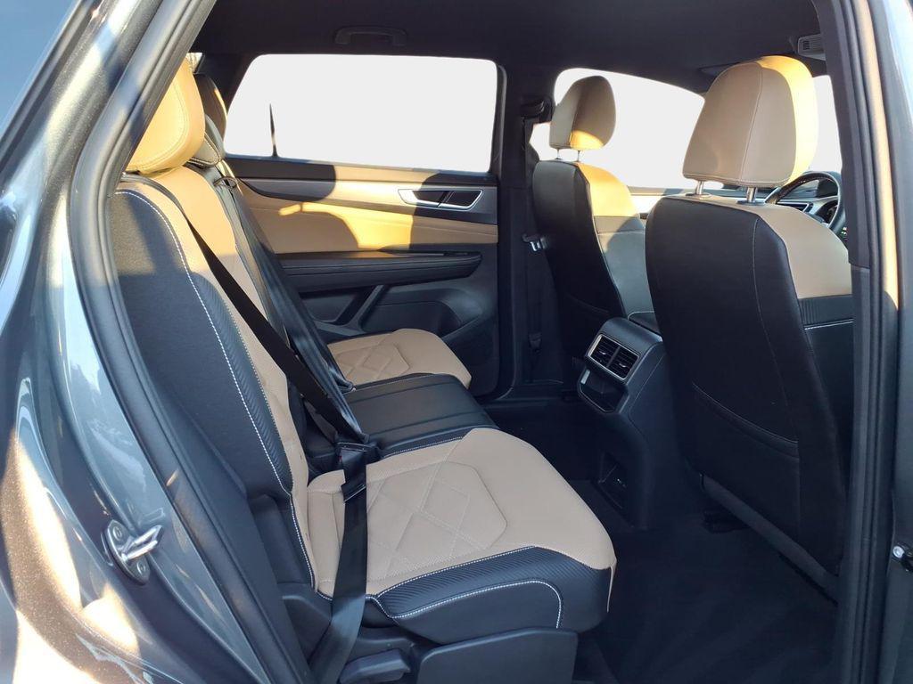 used 2024 Volkswagen Atlas Cross Sport car, priced at $27,500