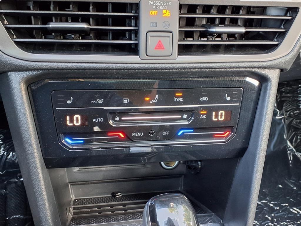 new 2025 Volkswagen Taos car, priced at $31,071