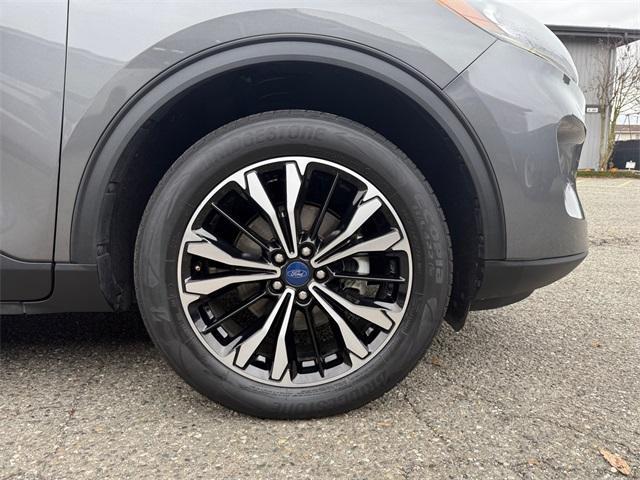 used 2022 Ford Escape car, priced at $22,771