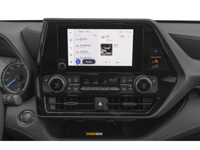 new 2026 Toyota Highlander Hybrid car, priced at $51,172