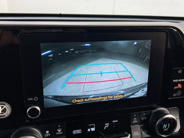 used 2023 Toyota Highlander car, priced at $27,500