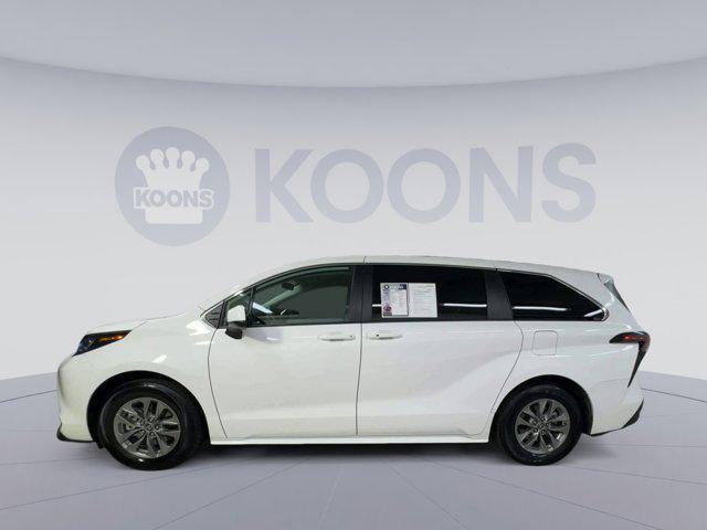 used 2024 Toyota Sienna car, priced at $36,495