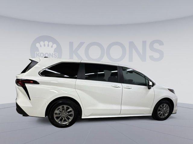 used 2024 Toyota Sienna car, priced at $36,495