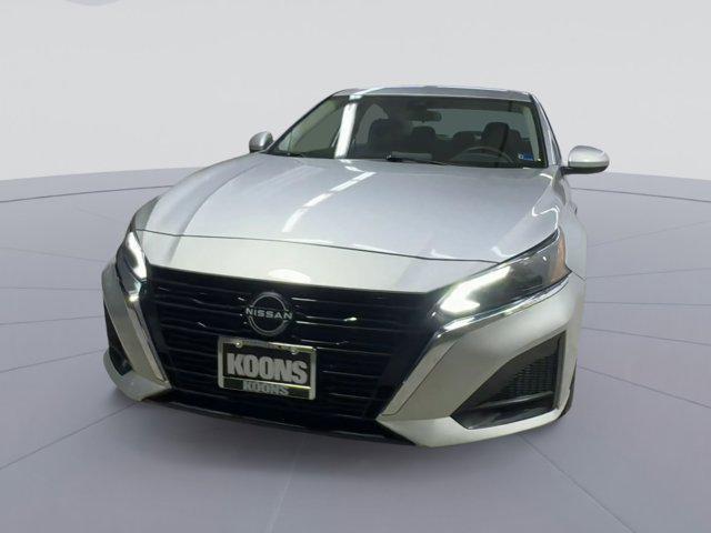 used 2023 Nissan Altima car, priced at $19,391