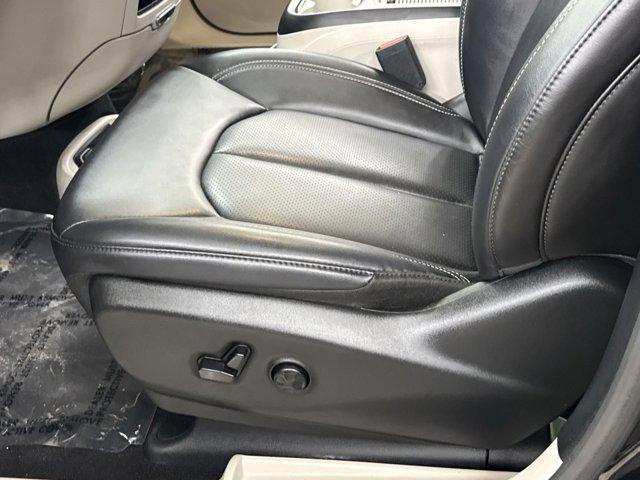 used 2024 Chrysler Pacifica Hybrid car, priced at $24,700