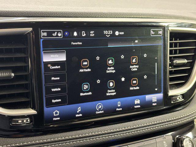 used 2023 Chrysler Pacifica Hybrid car, priced at $24,700