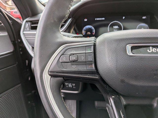 used 2023 Jeep Grand Cherokee car, priced at $28,999