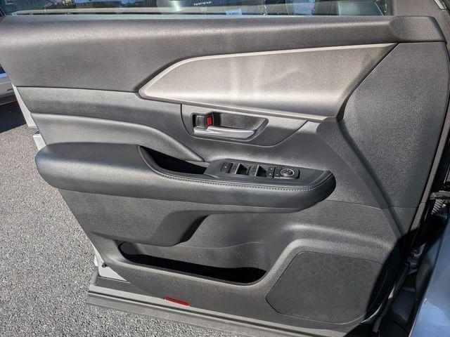 used 2024 Toyota Grand Highlander car, priced at $41,722