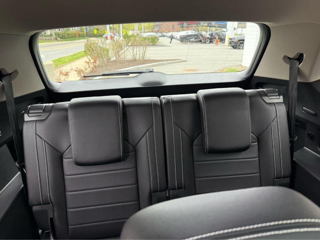 used 2025 Volkswagen Atlas car, priced at $40,494